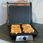 Vivid Green Tosti apparaat met Grillfunctie