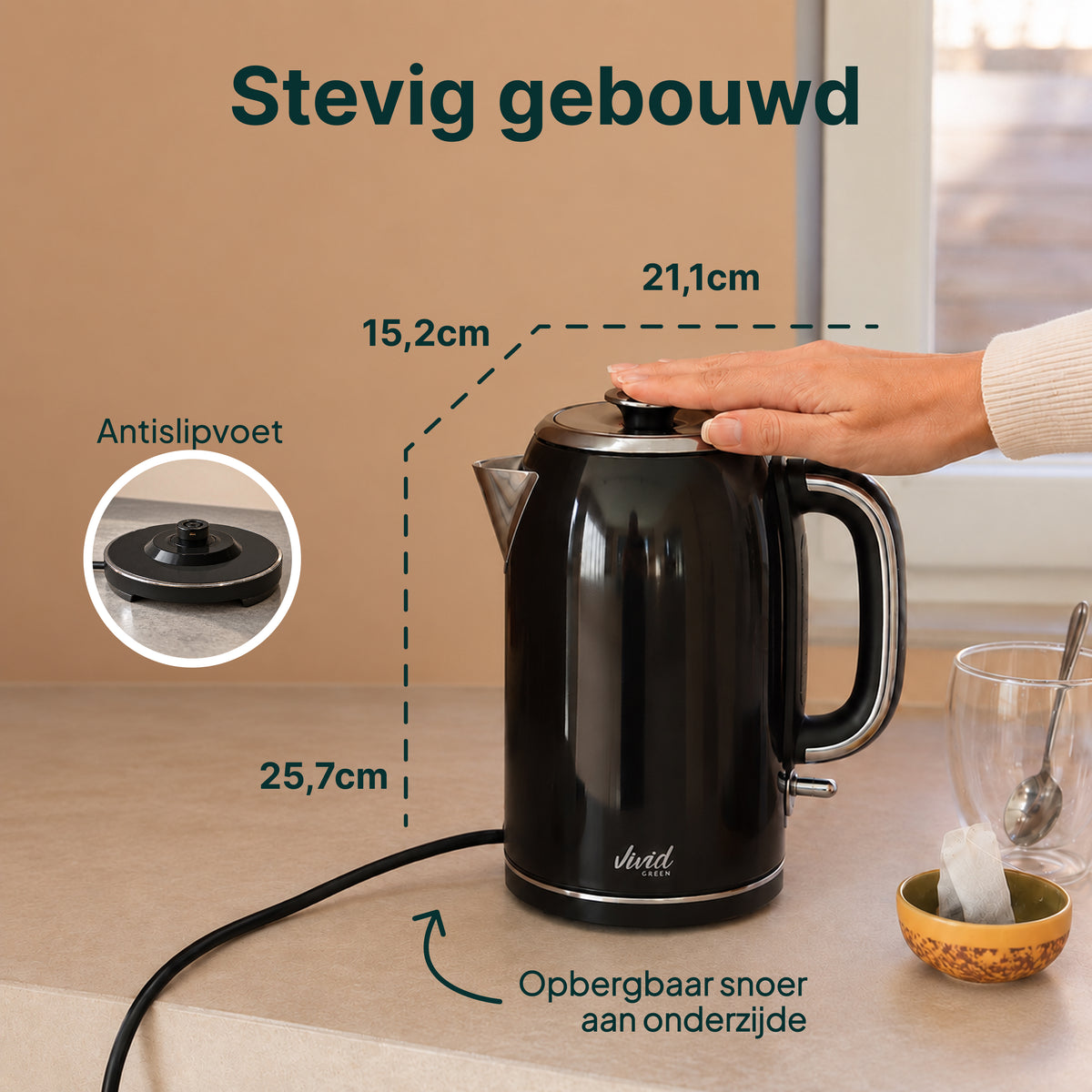 Vivid Green Luxe Waterkoker Retro Design - Zwart